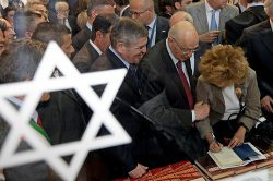LA DIFESA DEL SIONISMO E DEL “DIRITTO ALL’ESISTENZA DI ISRAELE”