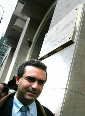 LA VICENDA DE MAGISTRIS