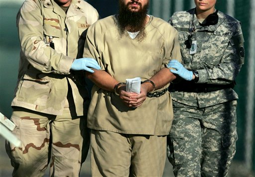 OBAMA, GUANTANAMO E L’IPOCRISIA USA