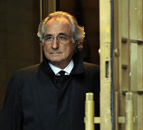 MADOFF E’ IL VERTICE DI UNA PIRAMIDE DI RICICLAGGIO DI DENARO IN ISRAELE ?