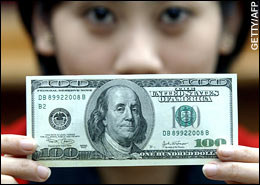 FLAGRANTI REATI - LA CINA INIZIA AD ALLONTANARSI DAL DOLLARO