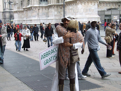 ABBRACCI A TUTTI! - (PER BACI C'E SEMPRE TEMPO)