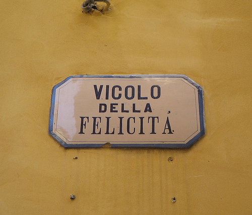 F.I.L. (FELICITA’ INTERNA LORDA)
