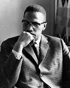 A MALCOLM X, CHE OGGI COMPIREBBE GLI ANNI