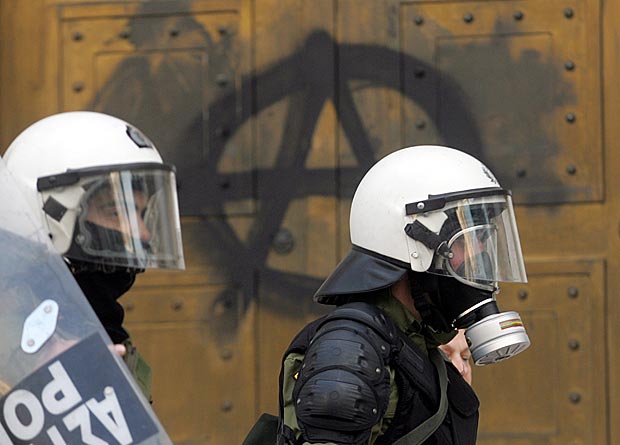 LA CRISI GRECA: L’ ANELLO DEBOLE DELLA “CATENA NEOLIBERALE”
