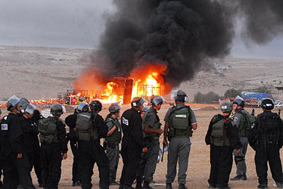 PULIZIA ETNICA NEL NEGEV ISRAELIANO