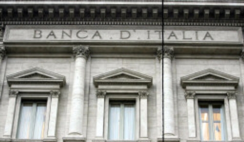 TRA LA FED E DRAGHI