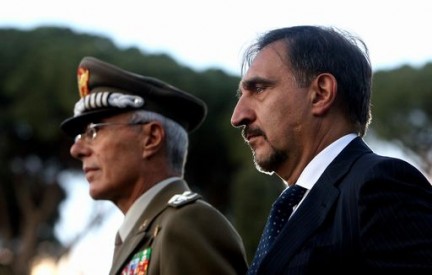 LA RUSSA USA GLI ALPINI MORTI COME PRETESTO PER UN BOMB-BUSINESS