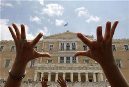 GRECIA: POLITICA, BUROCRAZIA E “STATO DI EMERGENZA”
