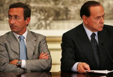 ASPETTANDO I PUGNALI