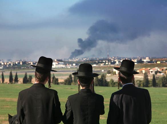 TAMBURI DI GUERRA RISUONANO DI NUOVO IN ISRAELE