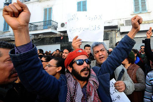 TUNISIA, C’E’ UNA STRAGE SOTTO CASA, FATE FINTA DI NIENTE