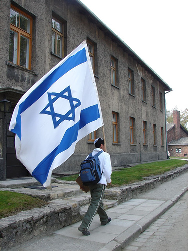 COME DELLE GITE SCOLASTICHE A HEBRON ASSOMIGLIANO ALLE VISITE AD AUSCHWITZ