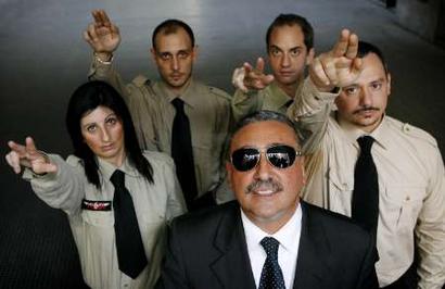L'ESTREMA DESTRA E I MERCENARI - L'ESERCITO DEI SAYA