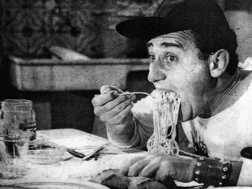 FESTEGGIARE COSA?