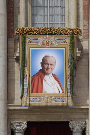BIN LADEN UCCISO, WOJTYLA BEATO E LA MANIPOLAZIONE