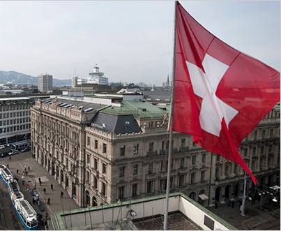 INSIDER DI UNA BANCA SVIZZERA SVELA I LEGAMI TRA BILDERBERG E FINANZA