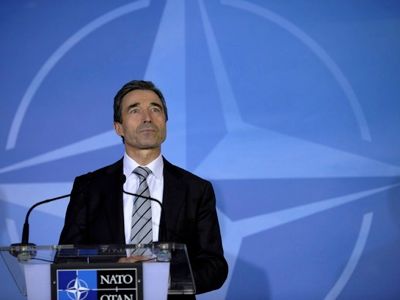 LA NATO FUGGE DALLA PROPRIA MISSIONE