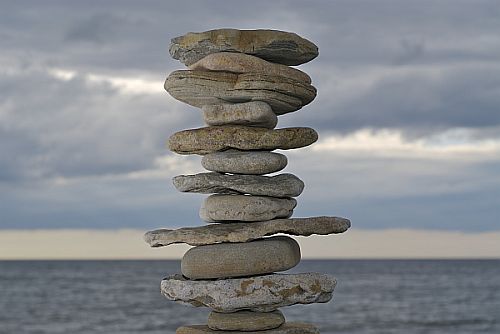 IL DECLINO E LA CADUTA RIGUARDANO IL MONDO INTERO