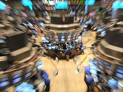 IL PI GRANDE CRIMINE (LE CRISI ECONOMICHE PER DISTRUGGERE LE DEMOCRAZIE)