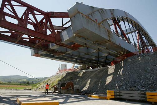 IL GOVERNO DEI POTERI VISCIDI: IL DEBITO OCCULTO PER NUCLEARE E TAV
