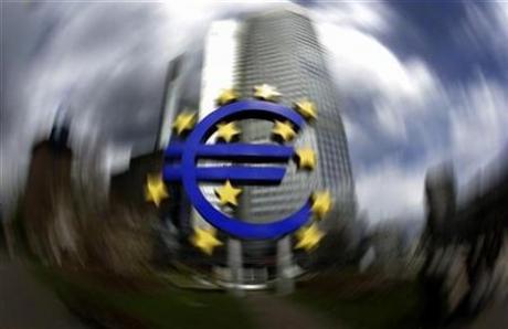 LE BANCHE FINANZIANO I GOVERNI I QUALI DANNO I SOLDI ALLE BANCHE...
