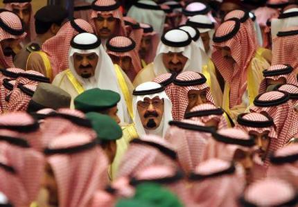 COME IL PETROLIO SAUDITA POTREBBE INNESCARE LA TERZA GUERRA MONDIALE