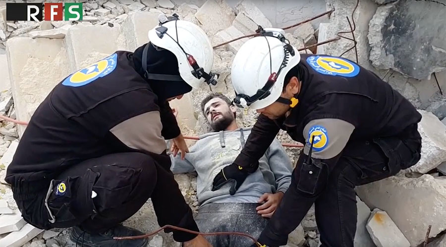 Come vengono realizzati i video dei Caschi Bianchi