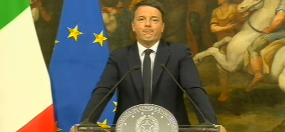 Trionfo inimmaginabile! Ed è la fine del premier sbruffone