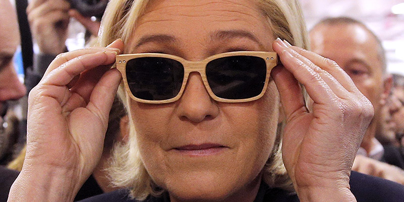 Perché il sistema vuole far passare Marine Le Pen
