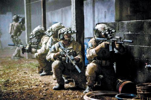 La Delta Force ed il SEAL Team 6 americani pronti a far fuori Kim Jong-un: stanno simulando una "infiltrazione" della Corea del Nord