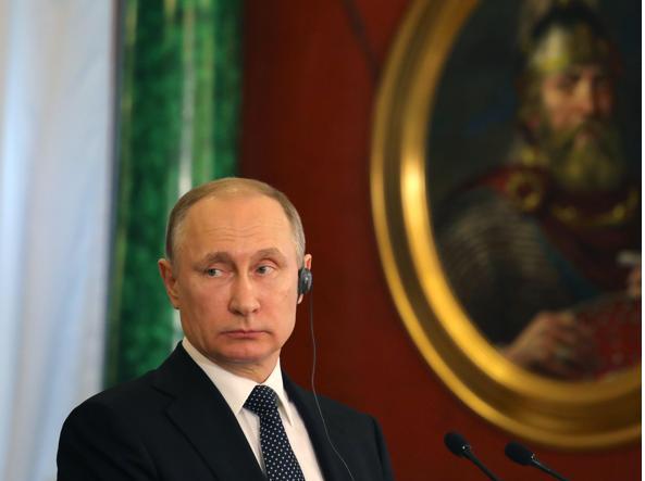 DOPO XI-JINPING ARRIVA PUTIN PER L’INTERESSE PUBBLICO. (DEMOCRATICI COME CAZZO SIETE MESSI?)