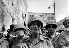 Guerra Dei Sei Giorni, Occupazione Di 50 Anni - Che cosa è veramente successo nel Giugno 1967? (Intervista a Norman Finkelstein)