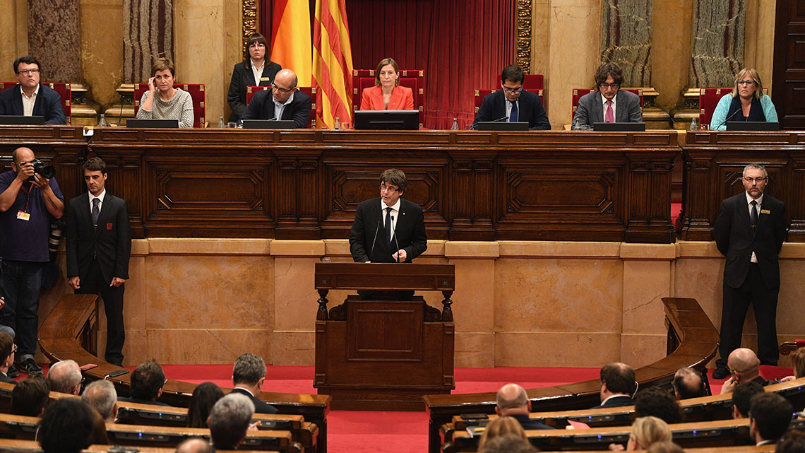 Puigdemont è eversivo quanto De Mita e Rajoy sa che l’UE gli salverà il culo. Telenovela terminata?