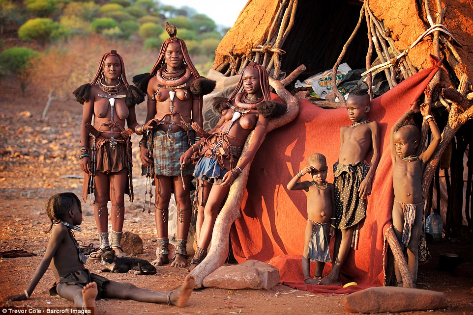 Prassi e retorica nelle politiche di sviluppo: il caso Himba