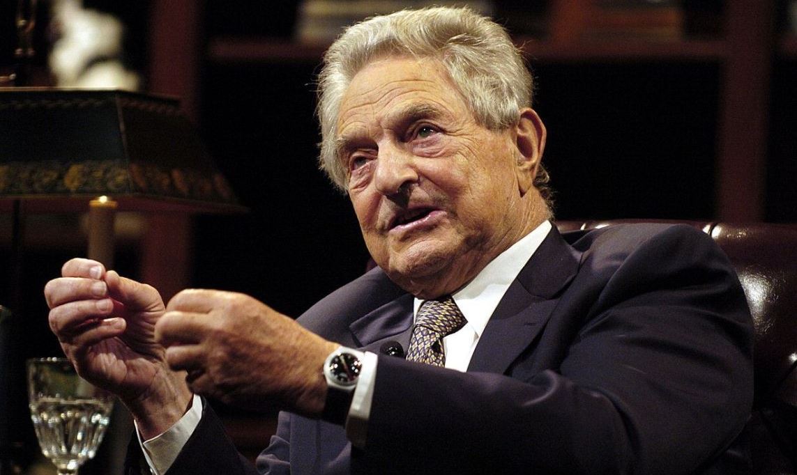 Strane cose accadono ai paesi europei che resistono all'assalto di Soros