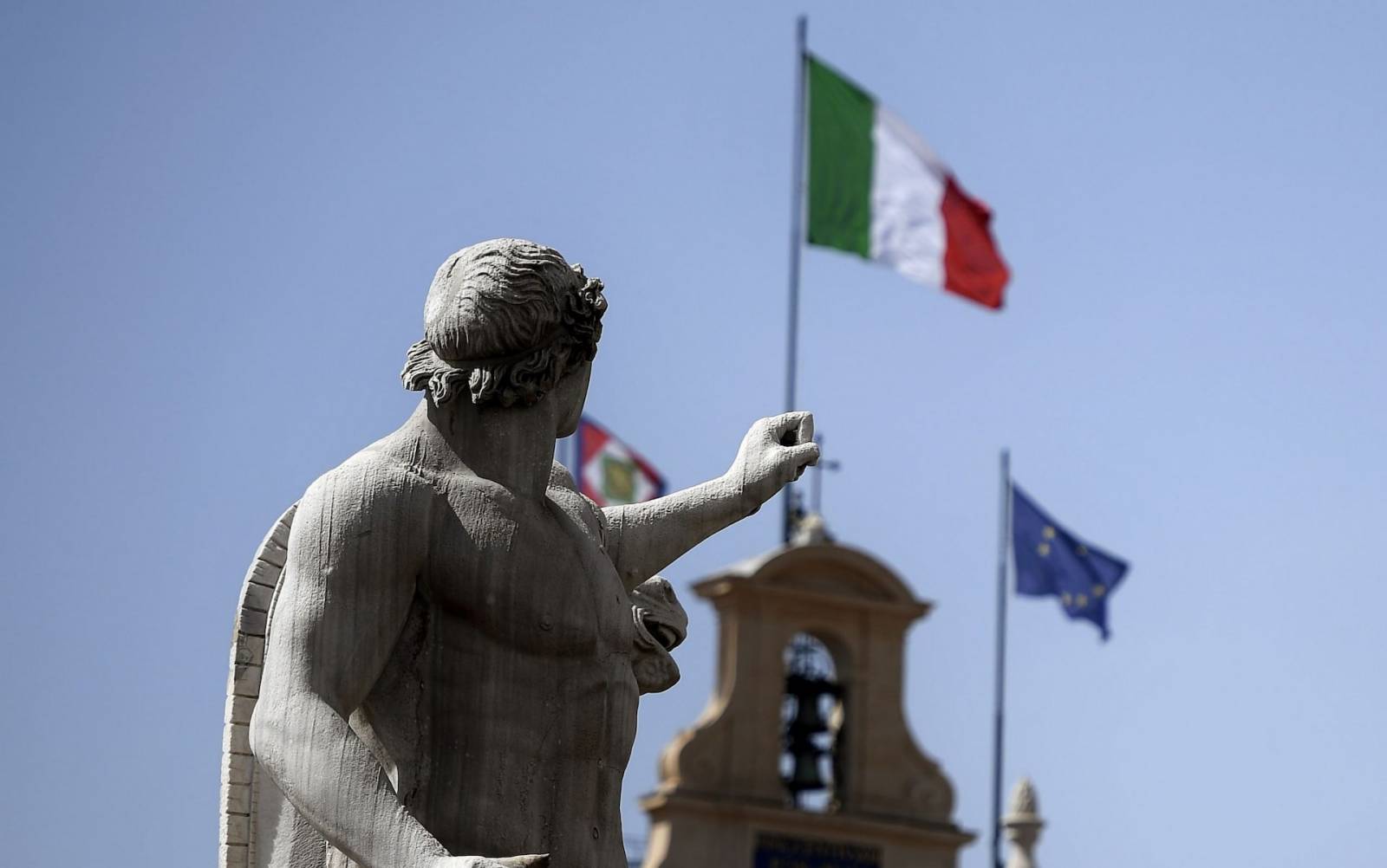 La fuga di capitali dall'Italia spinge gli squilibri del sistema Target2 a livelli pericolosi