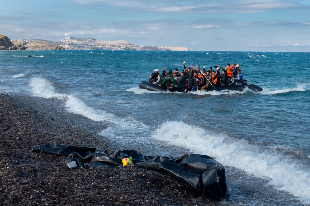 Migranti attraverso il Mediterraneo