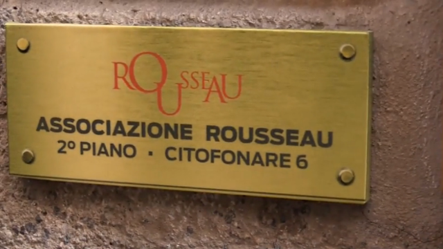 “Software manipolabile e affari privati, l’imbroglio di Rousseau”