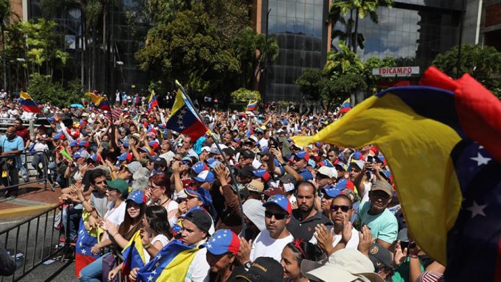 Intellettuali contro il golpe in Venezuela