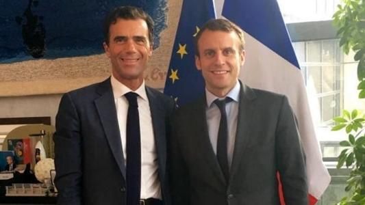 Sandro Gozi Vice Ministro (Sottosegretario) agli Affari Europei del Governo italiano prima con Renzi e poi con Gentiloni adesso sarà sempre nello stesso ruolo nel Governo...della Francia!