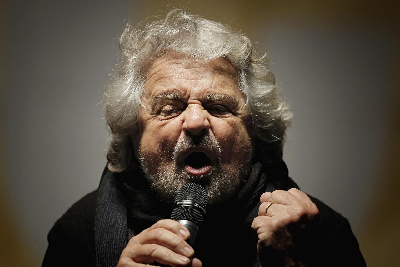 Caro Beppe Grillo non ce ne frega dei tuoi interessi: Quota 100 non si tocca o vi spazzeremo via