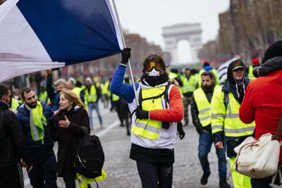 I Gilet Gialli ... "Se sono neri, è la prova che sono gialli"