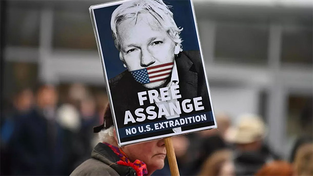 Il "Discorso libero" nell'Impero USA è illusorio come le uova "Ruspanti"