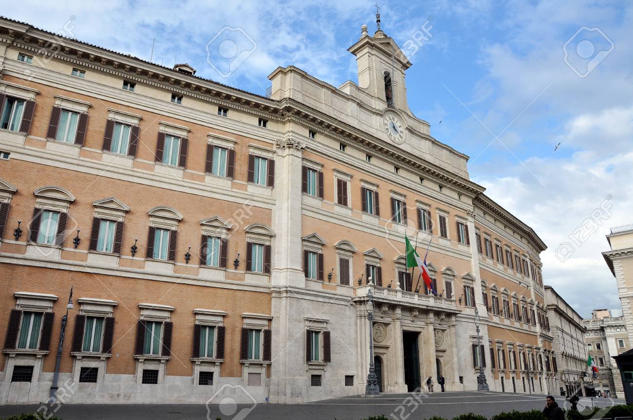 Lobbismo, Complottismo, Opposizione fantasma