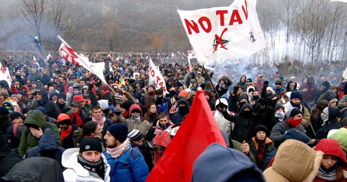 NEWS - Amnesty condanna l’arresto dell’attivista No Tav Dana Lauriola