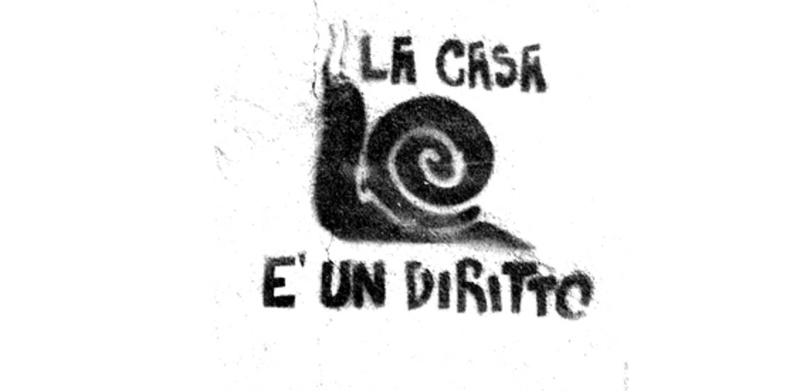 Cantano una parodia di "Azzurro" per il diritto alla casa, accusati di incitazione a delinquere