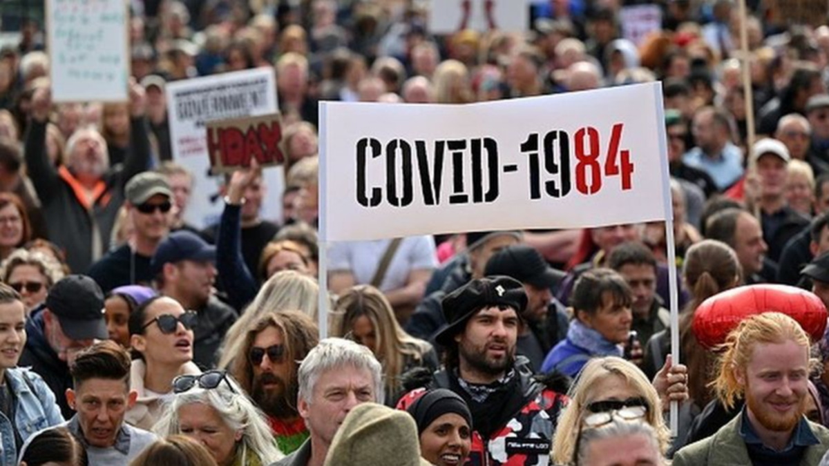Covid 1984 - Manifestazione Londra