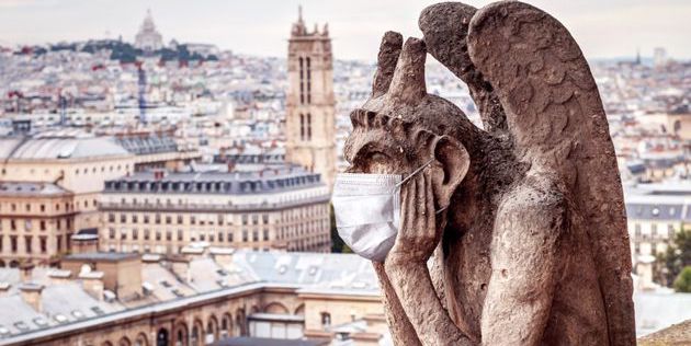 Mezza Francia "zona rossa". Media in allarme, ma per ora le misure si ammorbidiscono