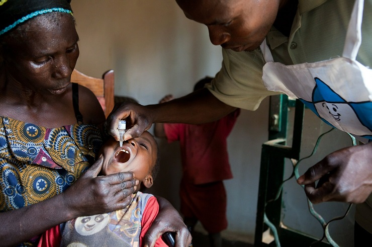 I vaccini di Bill Gates diffondono la poliomielite in tutta l’Africa